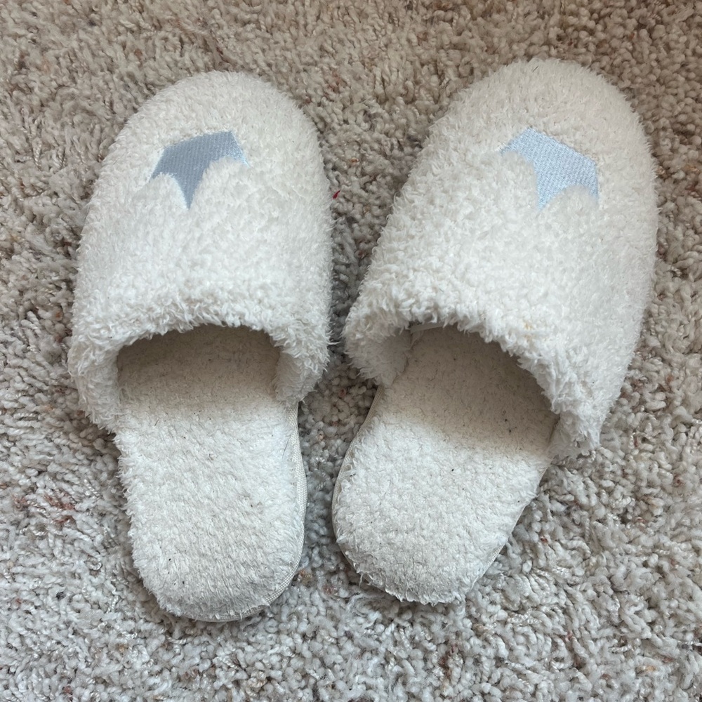 Disney white home slippers